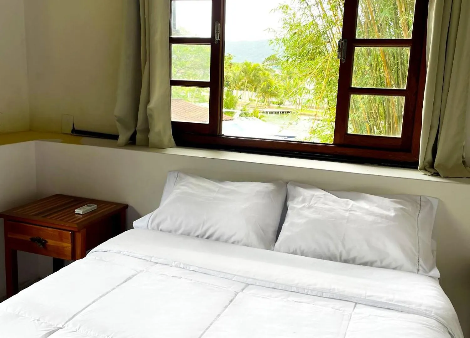 Nomades Riverside - Adventure Hostels & Coworking Florianópolis 0*,