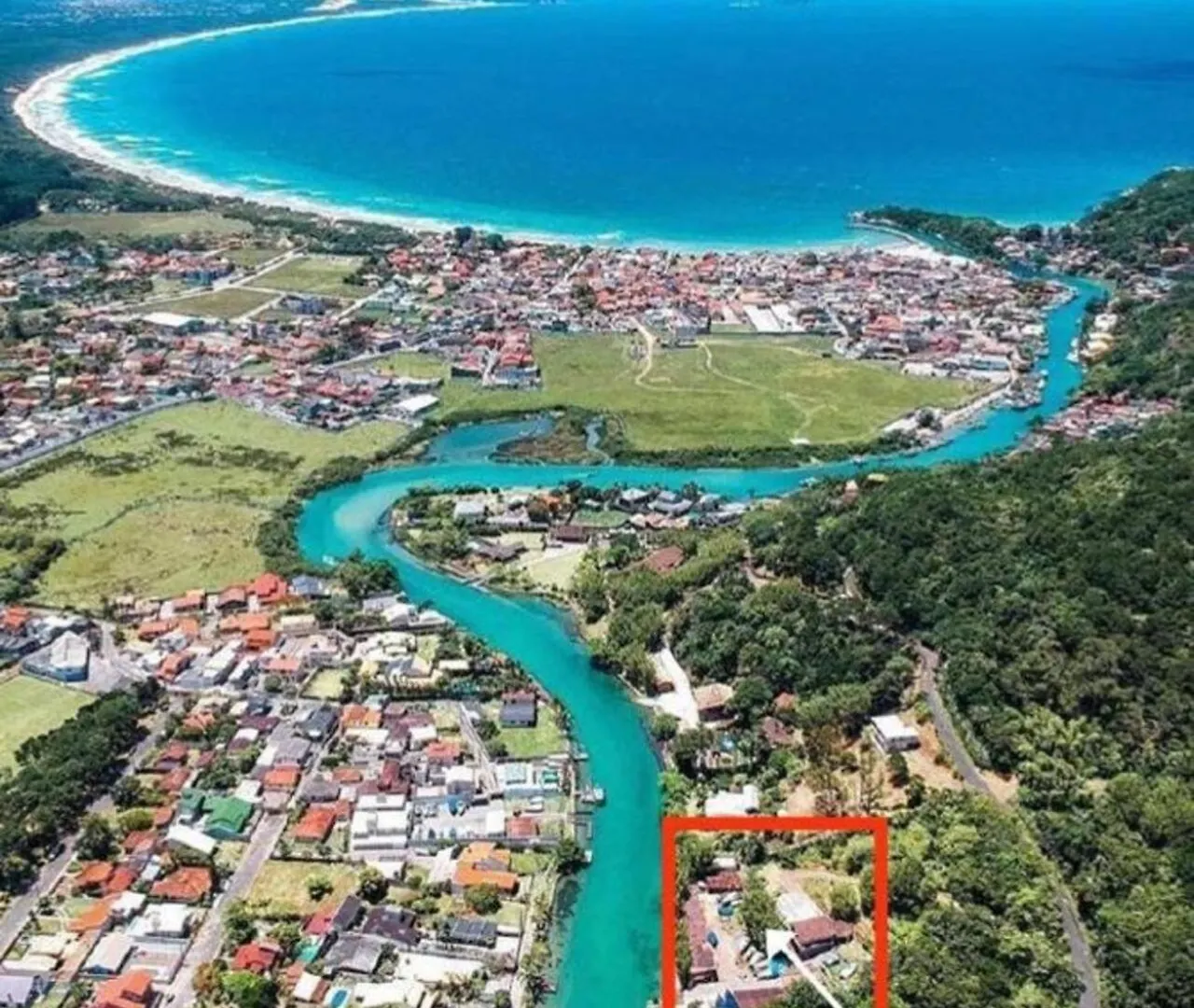 Nomades Riverside - Adventure Hostels & Coworking Florianópolis
