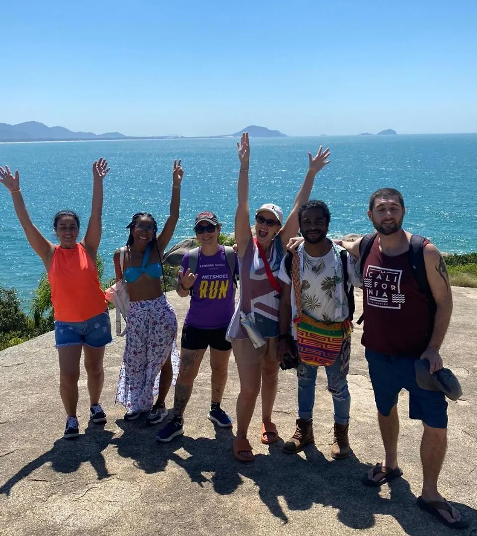 Nomades Riverside - Adventure Hostels & Coworking Florianópolis
