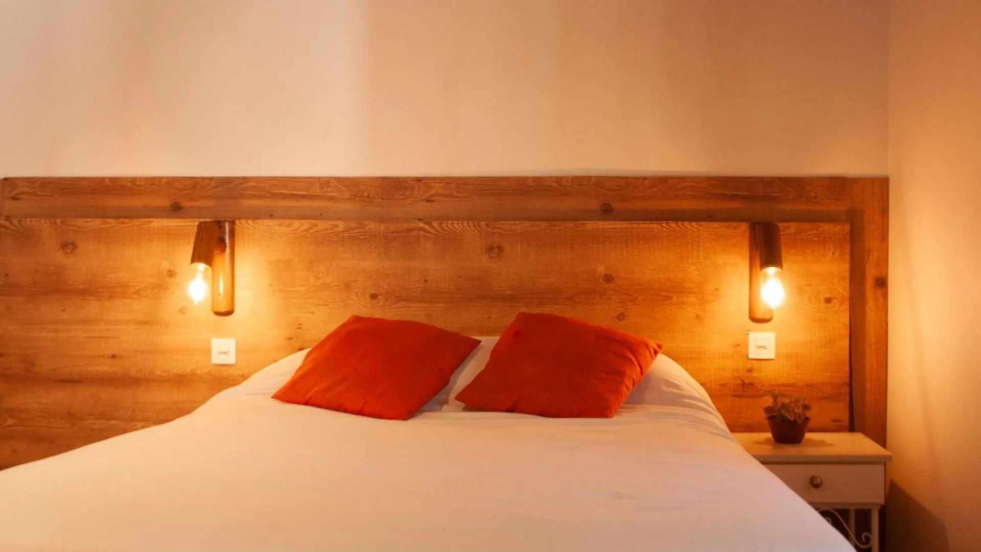 Nomades Riverside - Adventure Hostels & Coworking Florianópolis 0*,  Brasil