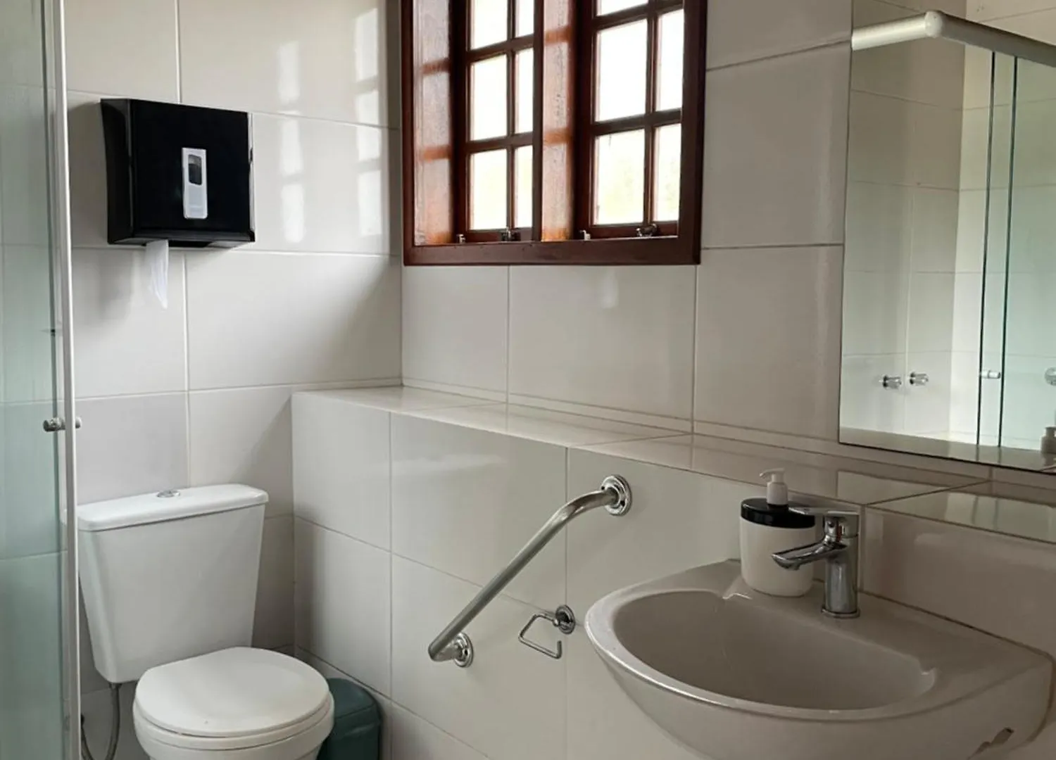 Nomades Riverside - Adventure Hostels & Coworking Florianopolis