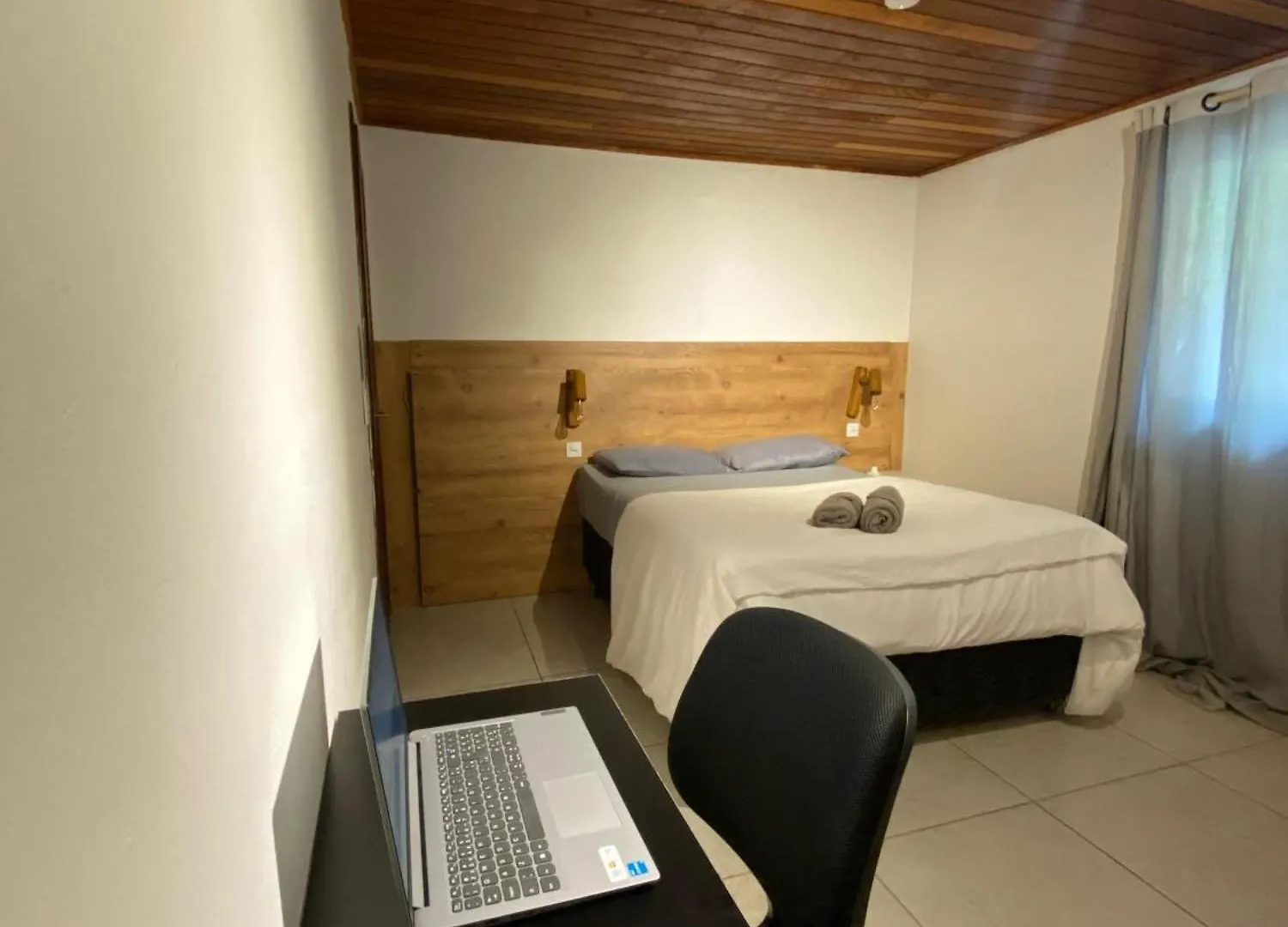 Nomades Riverside - Adventure Hostels & Coworking Florianopolis Brazil