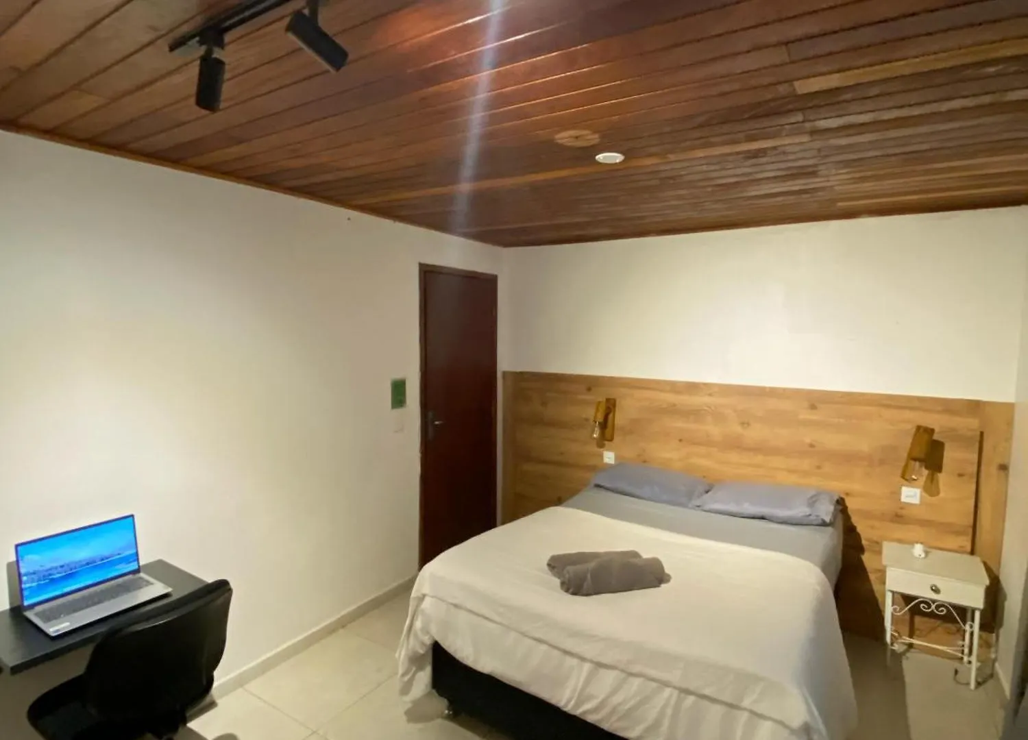 Nomades Riverside - Adventure Hostels & Coworking Florianópolis