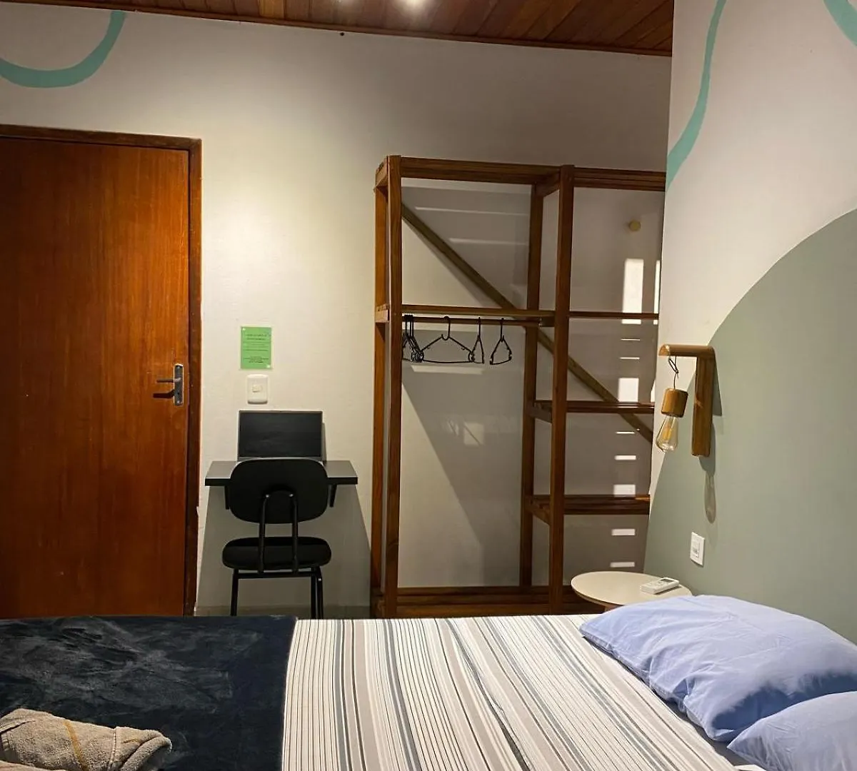 Nomades Riverside - Adventure Hostels & Coworking Florianopolis
