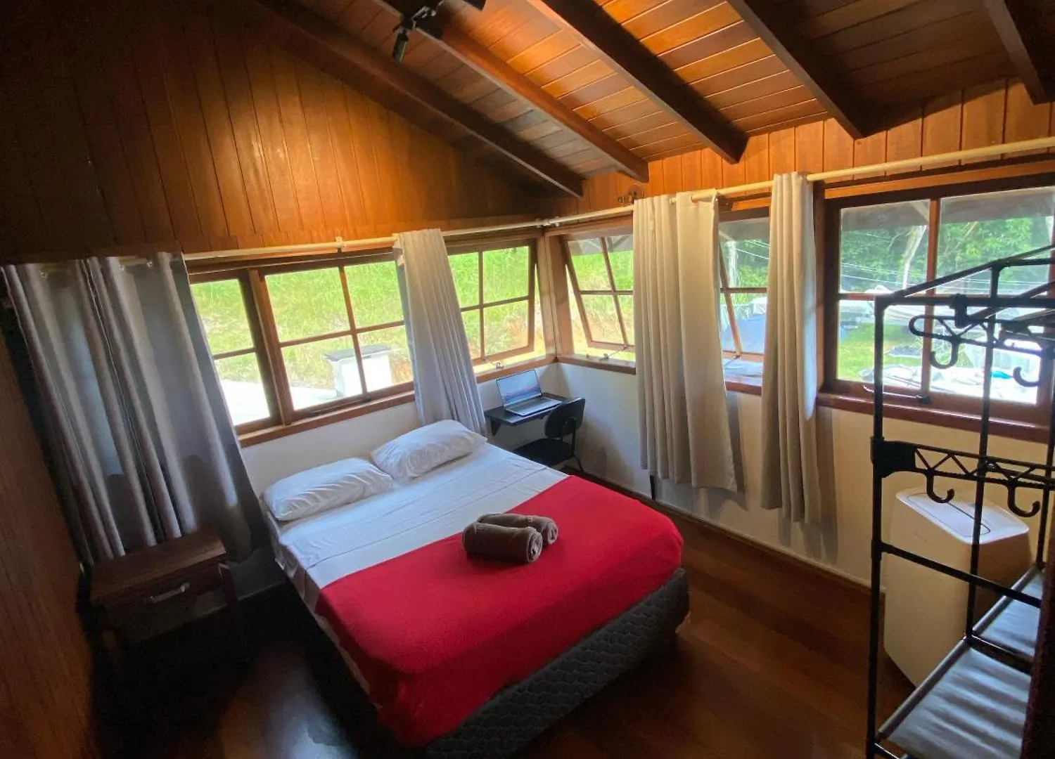 Nomades Riverside - Adventure Hostels & Coworking Florianopolis